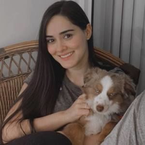 Meet your Posher, Ana